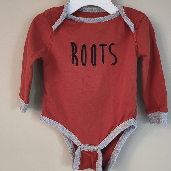 Roots burnt orange long sleeved onesie/bodysuit - Picture 1 of 3